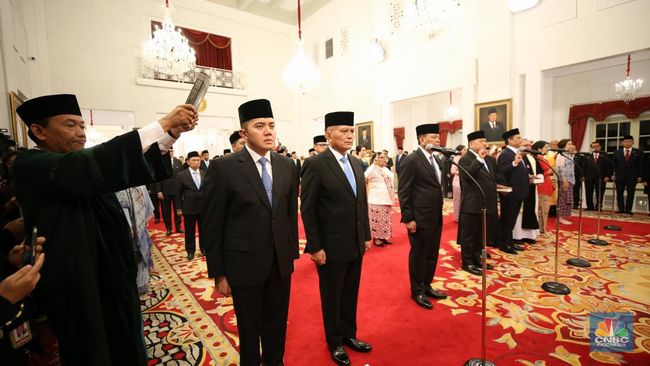 berita aktual Sah! Detik-Detik Prabowo Subianto Lantik 56 Wakil Menteri