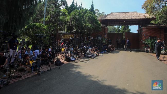 illini berita Hambalang Retreat Hari ke-2: Prabowo Bahas AI, Media Sampai Korupsi