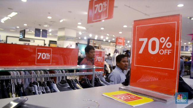 illini news Jelang THR Cair, Mall Gelar Pesta Diskon Hingga 70 Persen