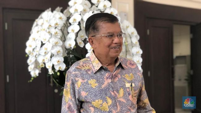 illini news Jusuf Kalla Soal Tarif Trump: Tidak Semengerikan Itu