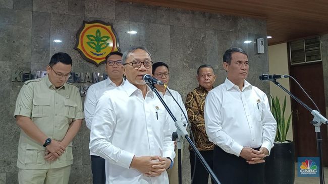 illini berita Duet Zulhas-Amran Beraksi! Bikin Mudah Petani Tebus Pupuk Subsidi