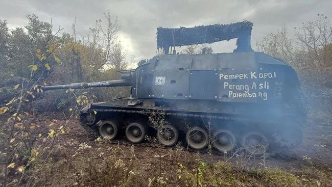 illini berita Kronologi Tulisan Pempek Palembang Muncul di Tank Perang Rusia